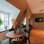 Luga Homes - Chausseehaus