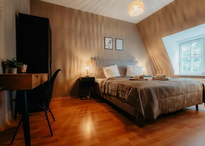 Luga Homes - Chausseehaus