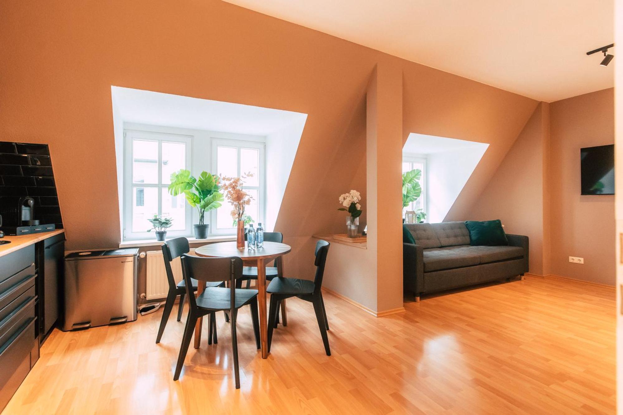 Apartment Luga Homes - Chausseehaus